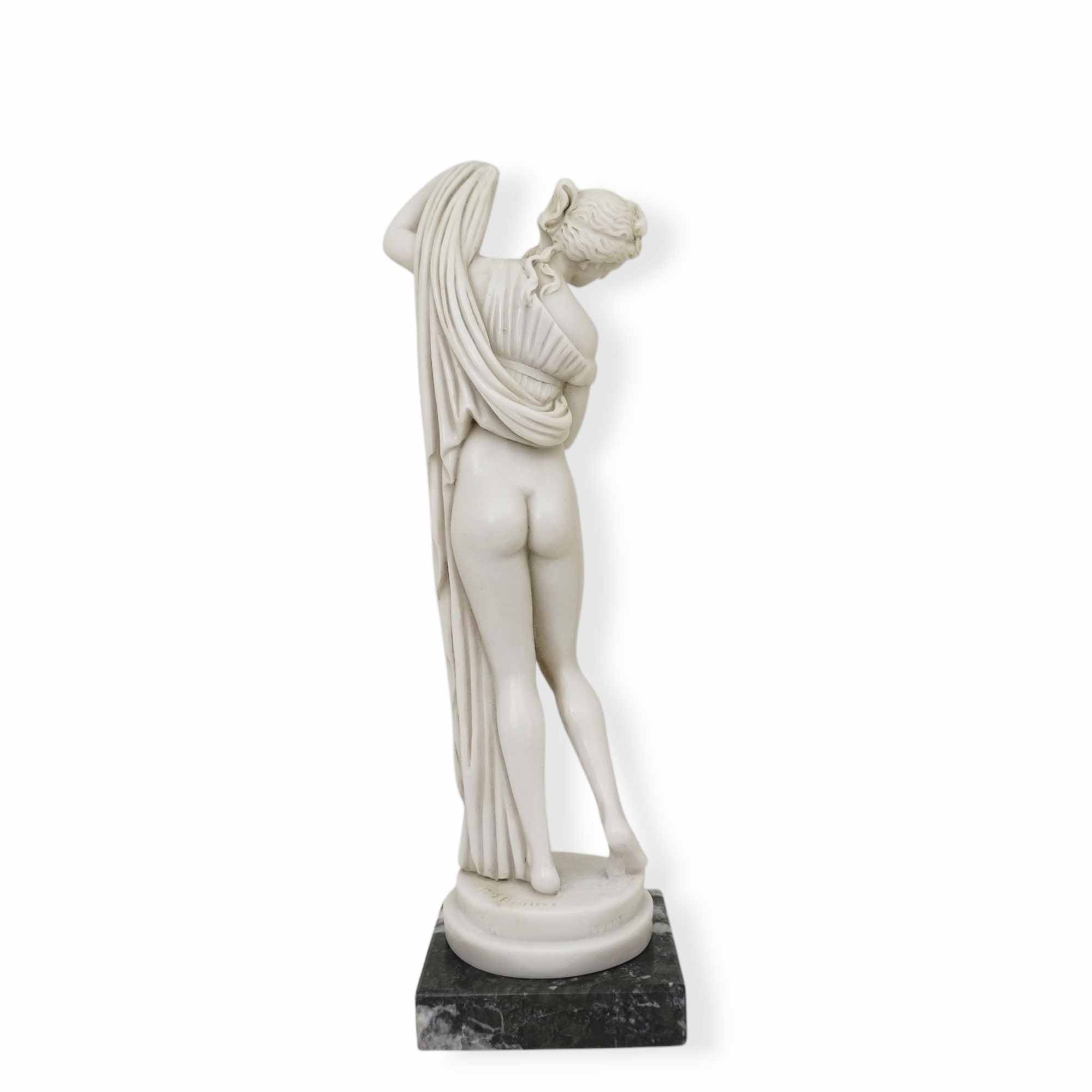 Statue in Marble of Venus Callipyge – Art and Classical Beauty Made in Italy